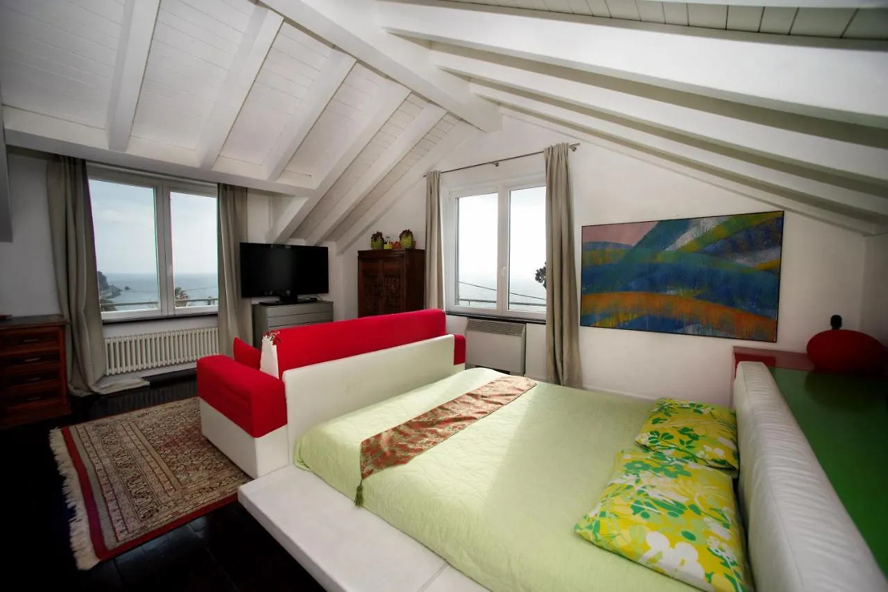 Apartment Villa Verney Albisola Superiore
