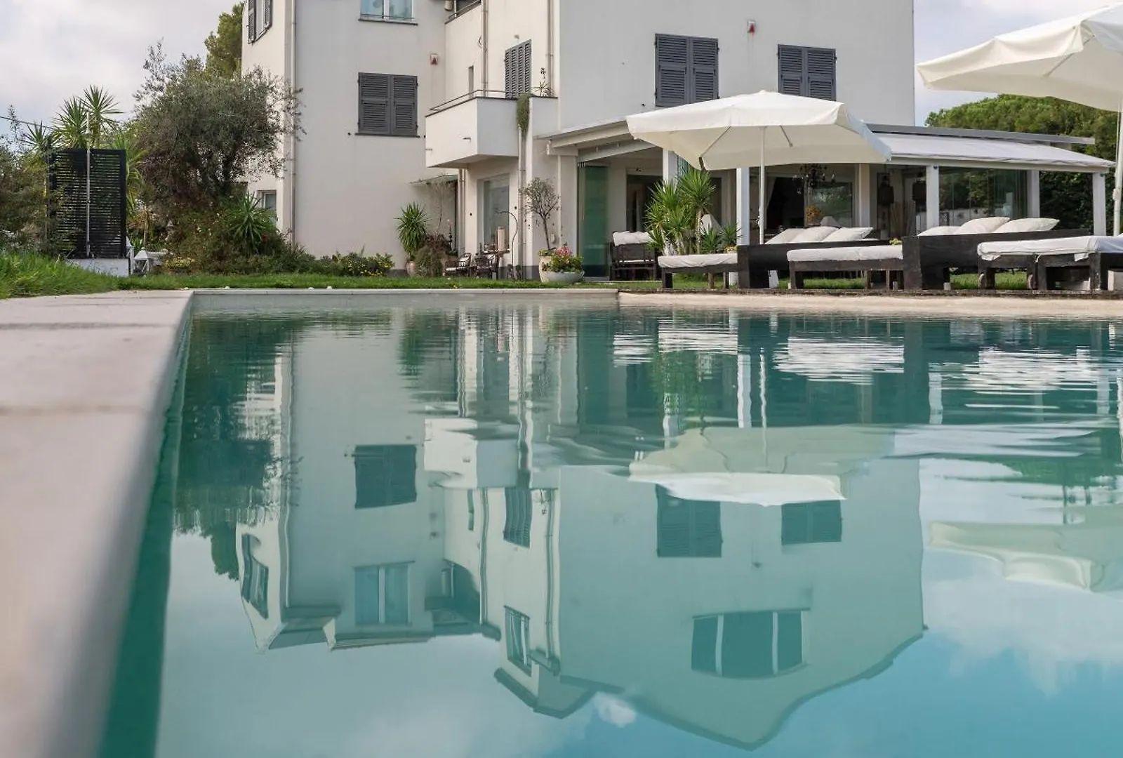 Villa Verney Albisola Superiore Apartment