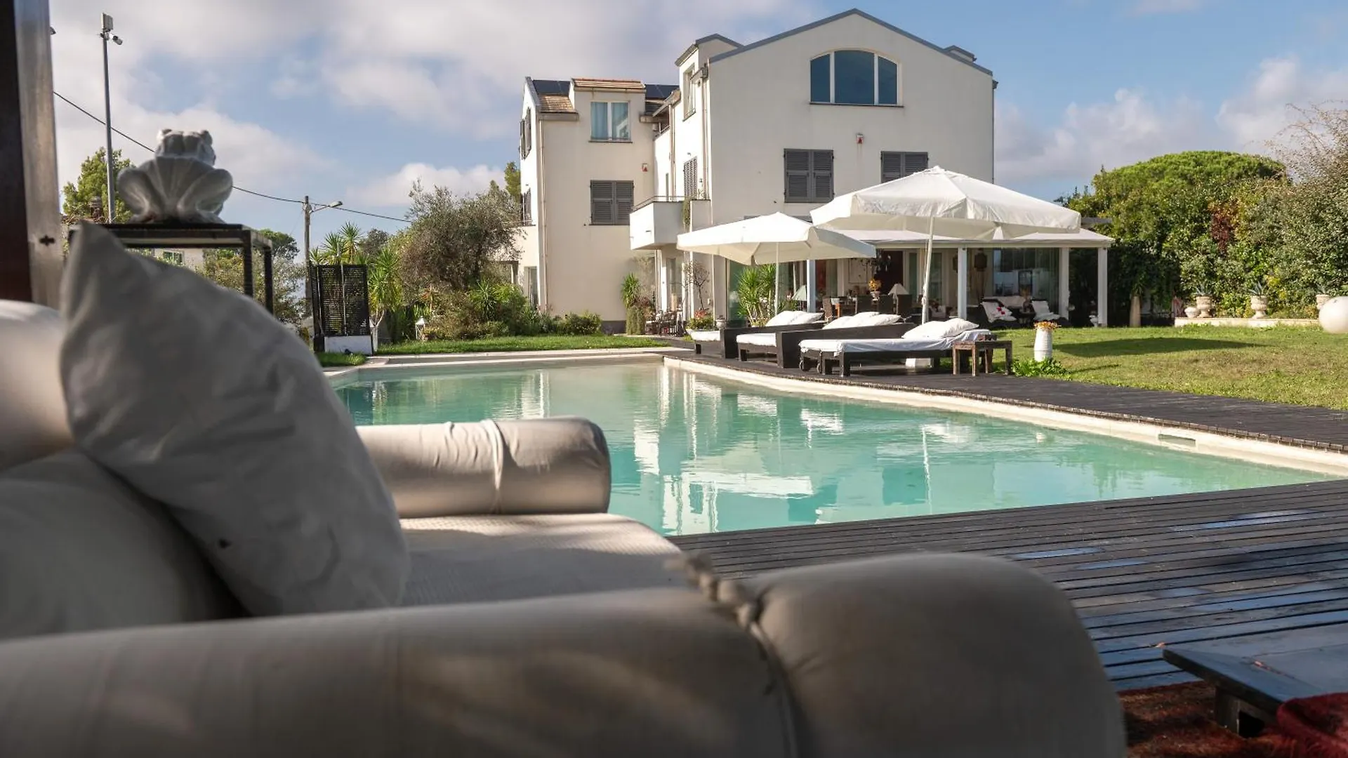 Apartment Villa Verney Albisola Superiore Italy